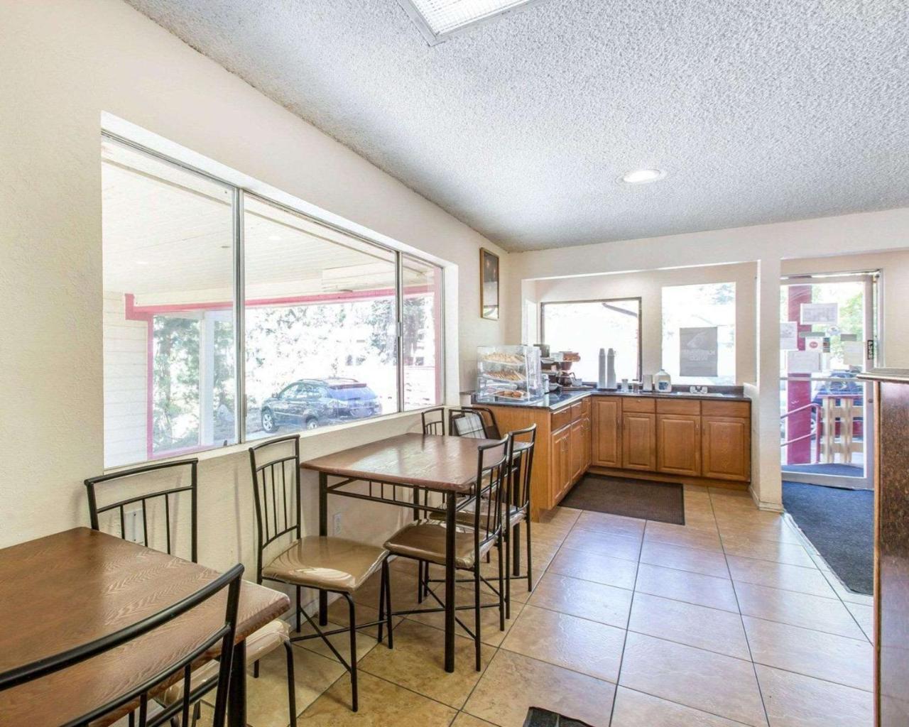 Rodeway Inn Wildwood Mammoth Lakes Ngoại thất bức ảnh